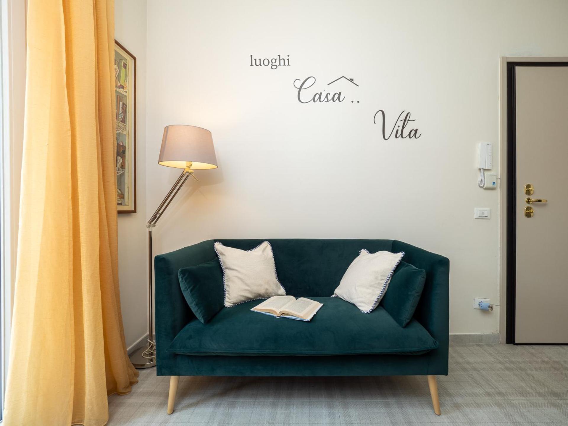 Apartamento Stylish Flat With Balcony - 15 Min To Duomo Milán Exterior foto